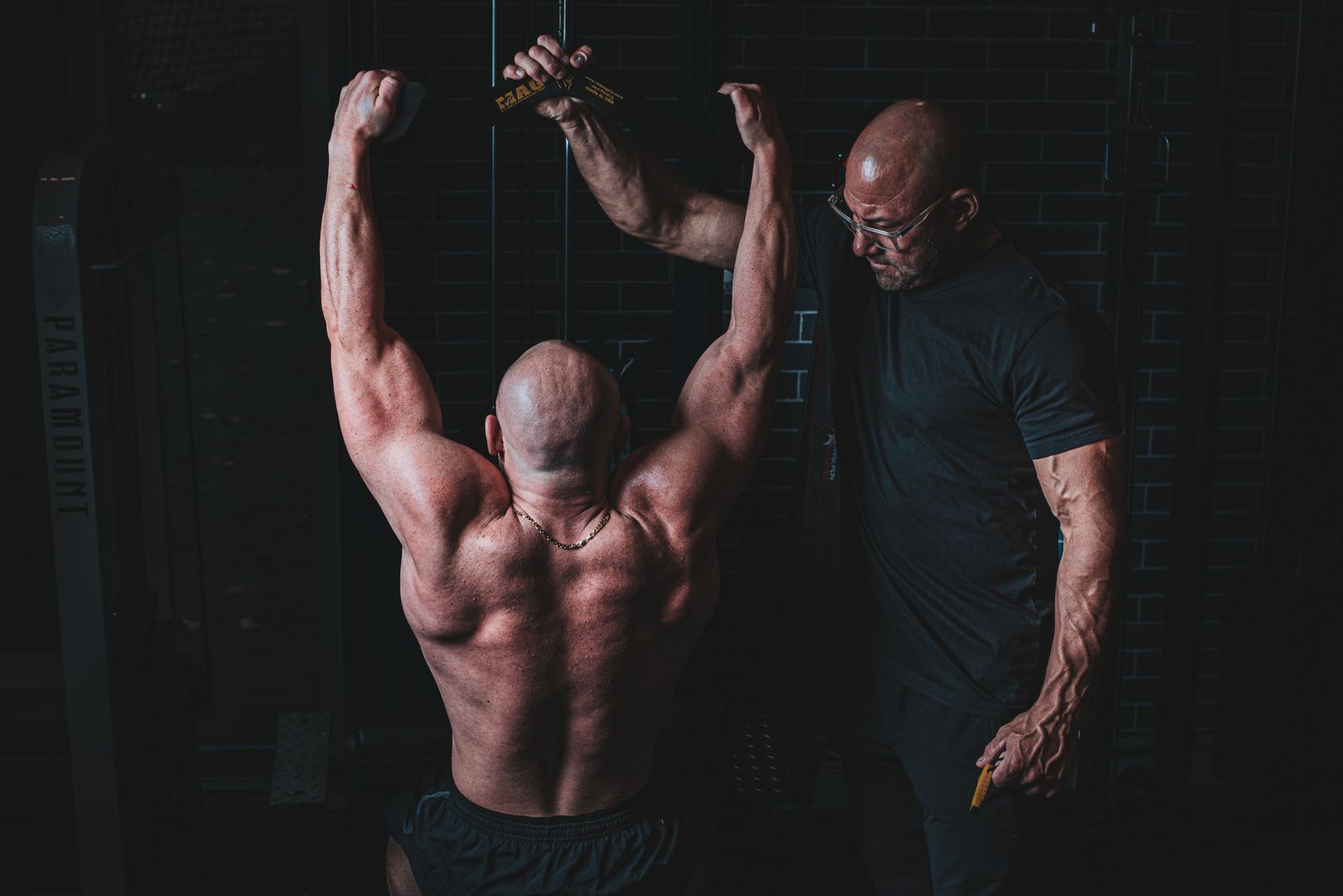 Uzi coaching in the gym